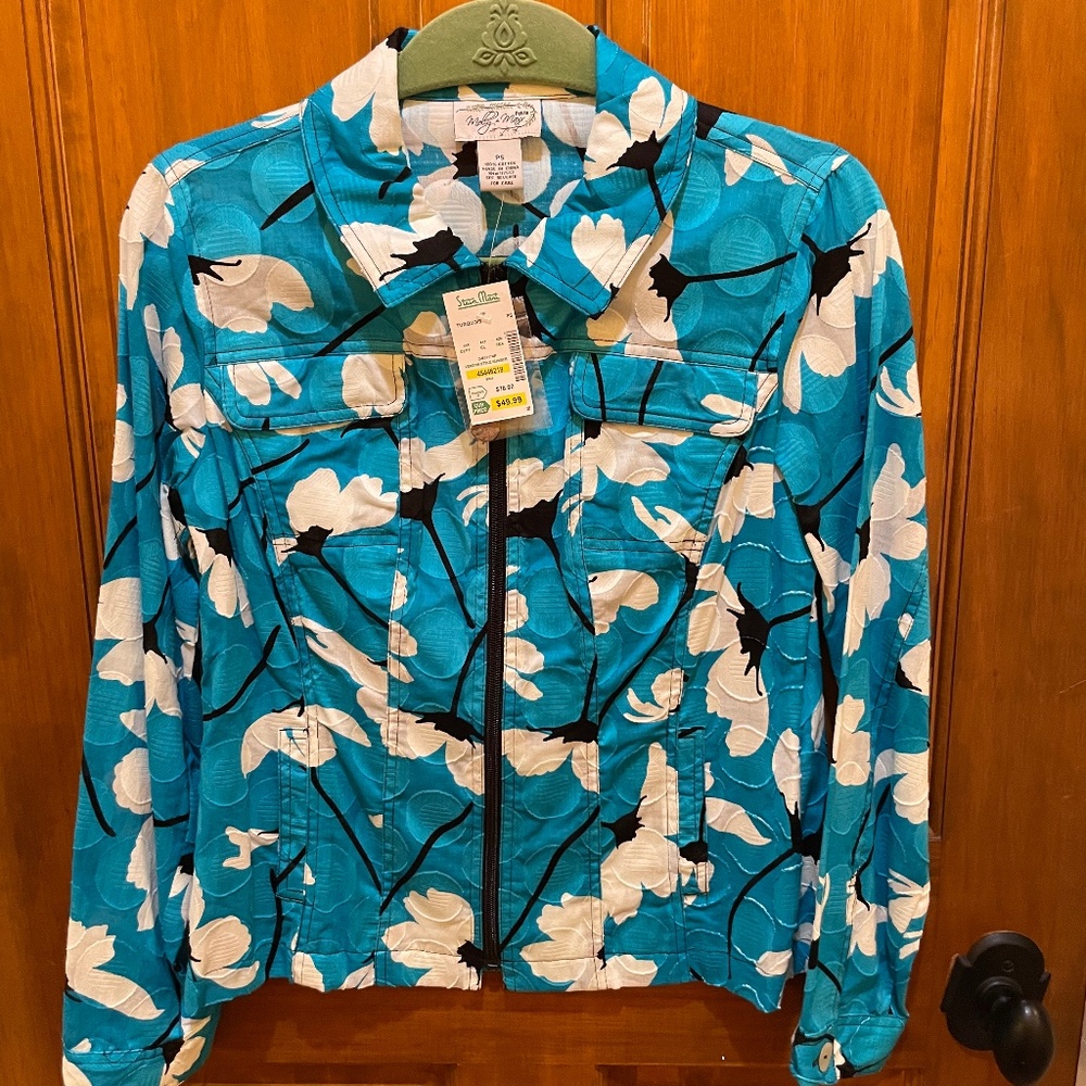 NWT! Molly & Max Zip Up Long Sleeve Top